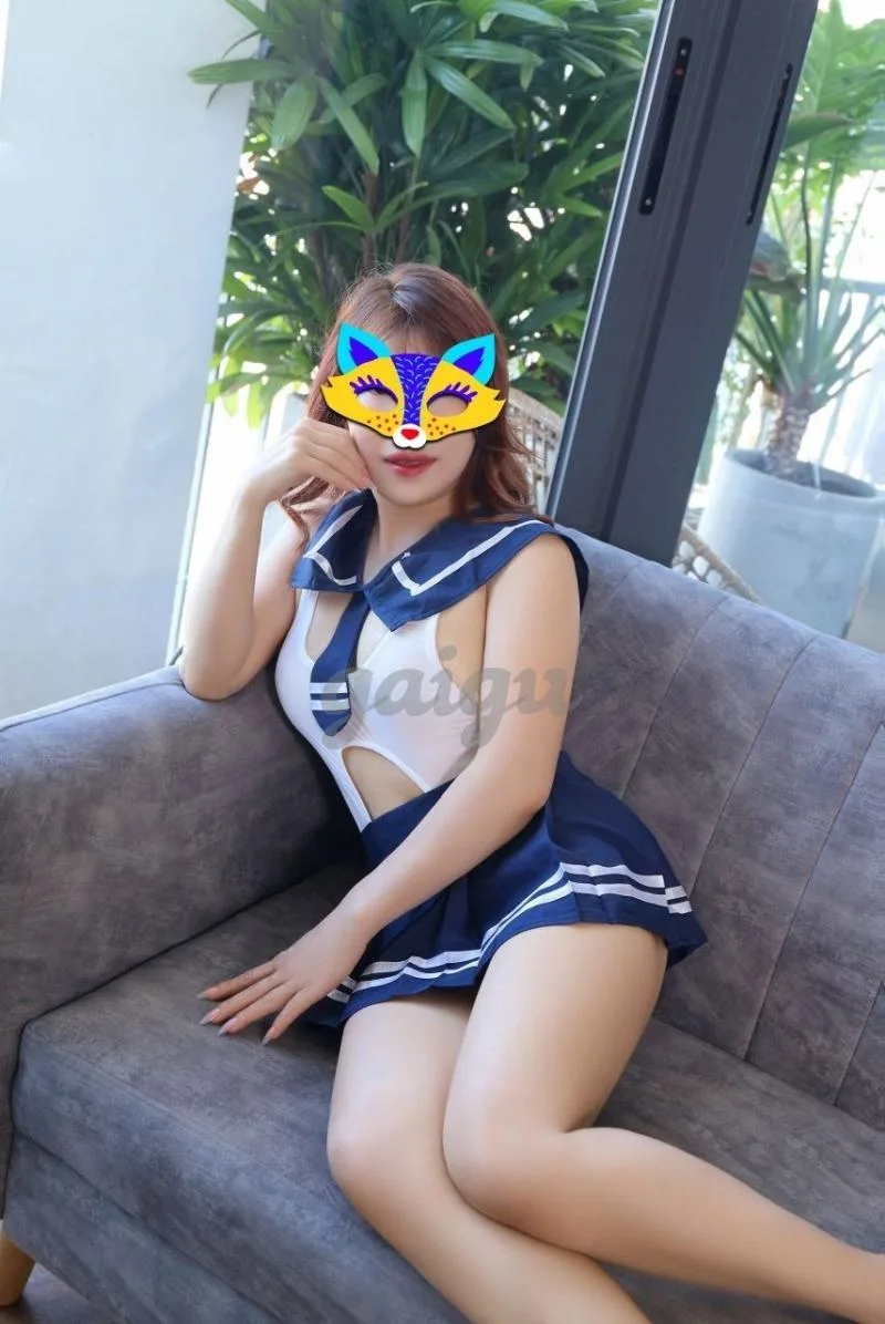 KIỀU NHI ❤️ Hot Model siêu xinh - Nụ cười đốn tim