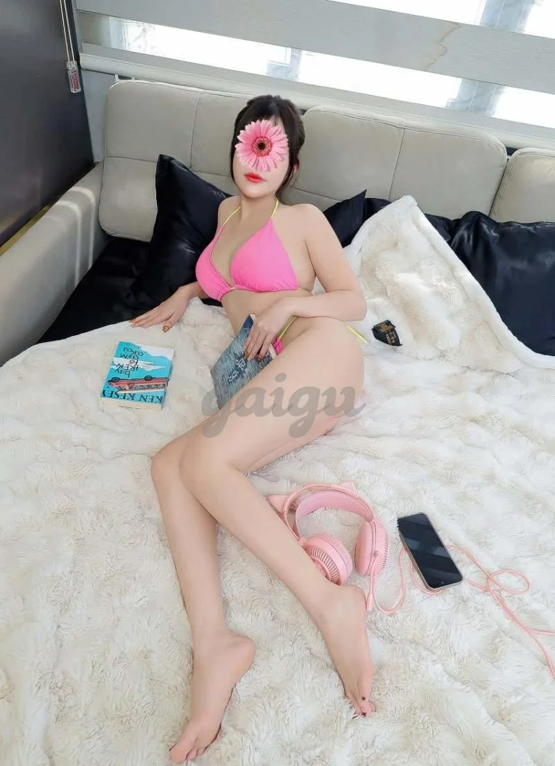 YẾN NHI - Dâm xinh body ngon - Ngực non siêu yêu