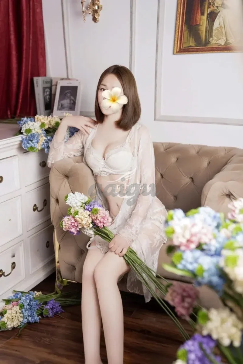 Trang Anh: HÔN HÍT BÚ LIẾM LÀM TÌNH CỰC PHÊ – EM HÀNG NGOAN TÌNH CẢM CHIỀU KHÁCH HẾT MÌNH☘️☀️☀️☀️☀️