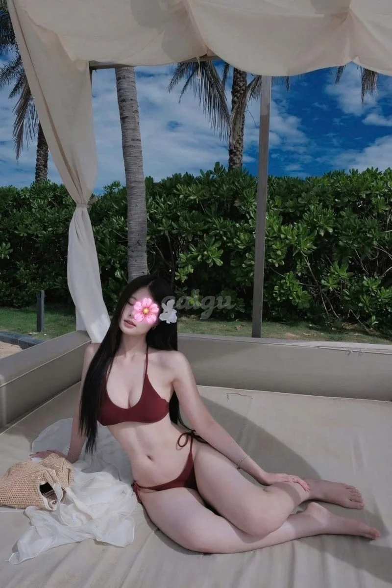 TRANG ANH ❤️❤️BODY CỰC ĐẸP CÙNG VỚI NỤ CƯỜI NGỌT NGÀO-BÍM HỒNG VÚ CĂNG -MANG ĐẾN CHO ANH EM GIÂY PHÚ