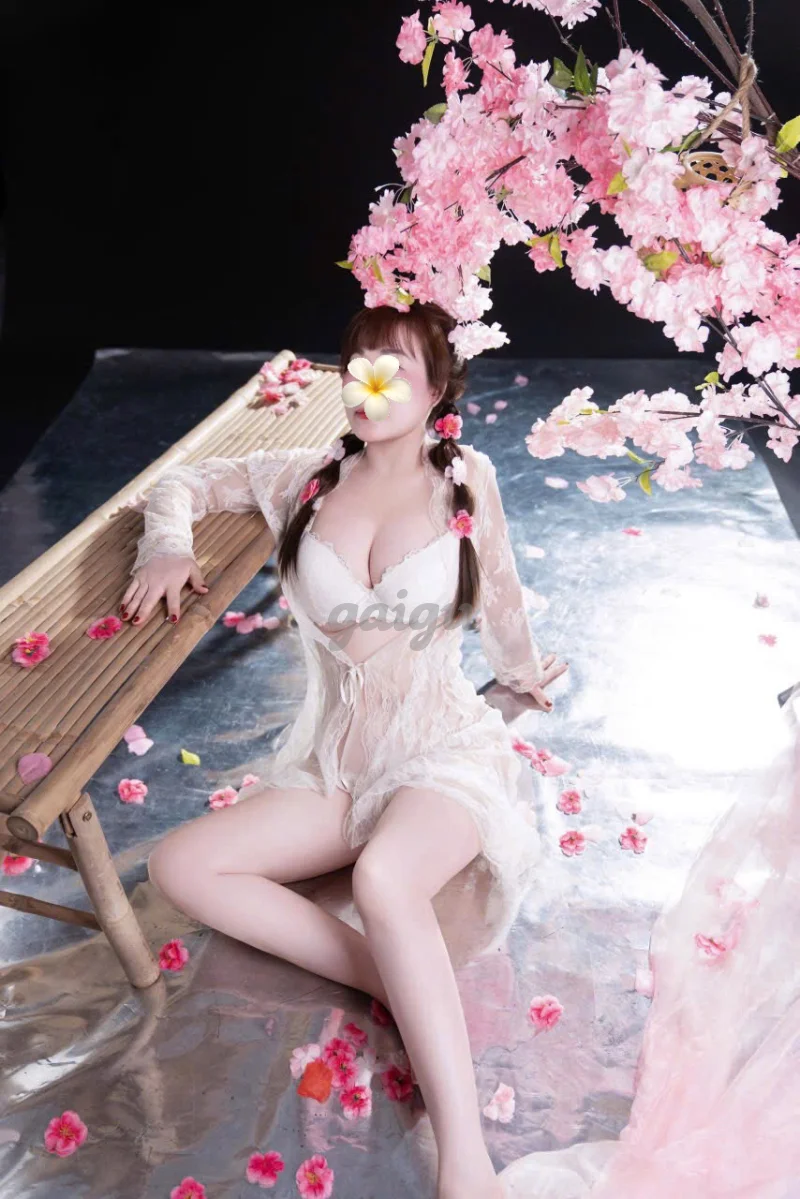 Ha Ni: - NGỰC TO BODY MƯỢT - SEXY GỢI TÌNH QUYẾN RŨ ĐẮM SAY