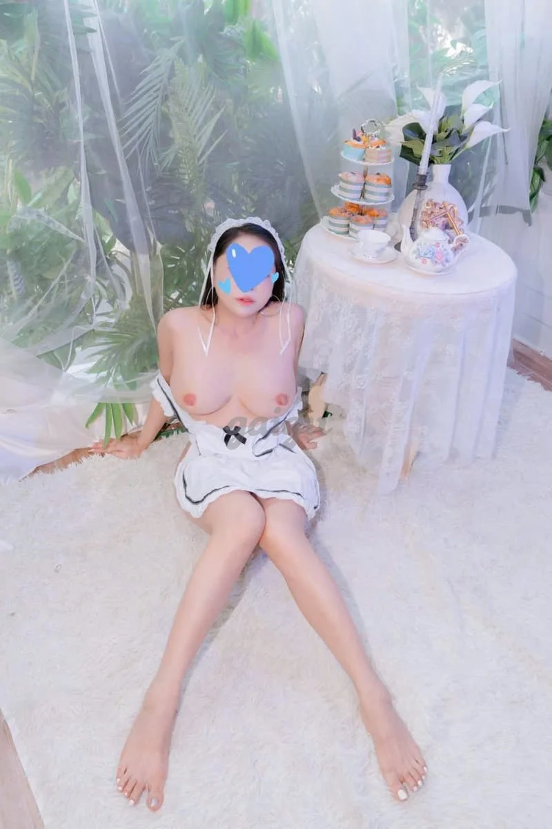 SU SU - ✨ ❤️ BÚP BÊ MẶT CỰC XINH E 2K3☀️❤️☀️– NGỰC TO, BƯỚM NGON – SV BAO PHÊ NHIỆT TÌNH PHỤC VỤ ANH