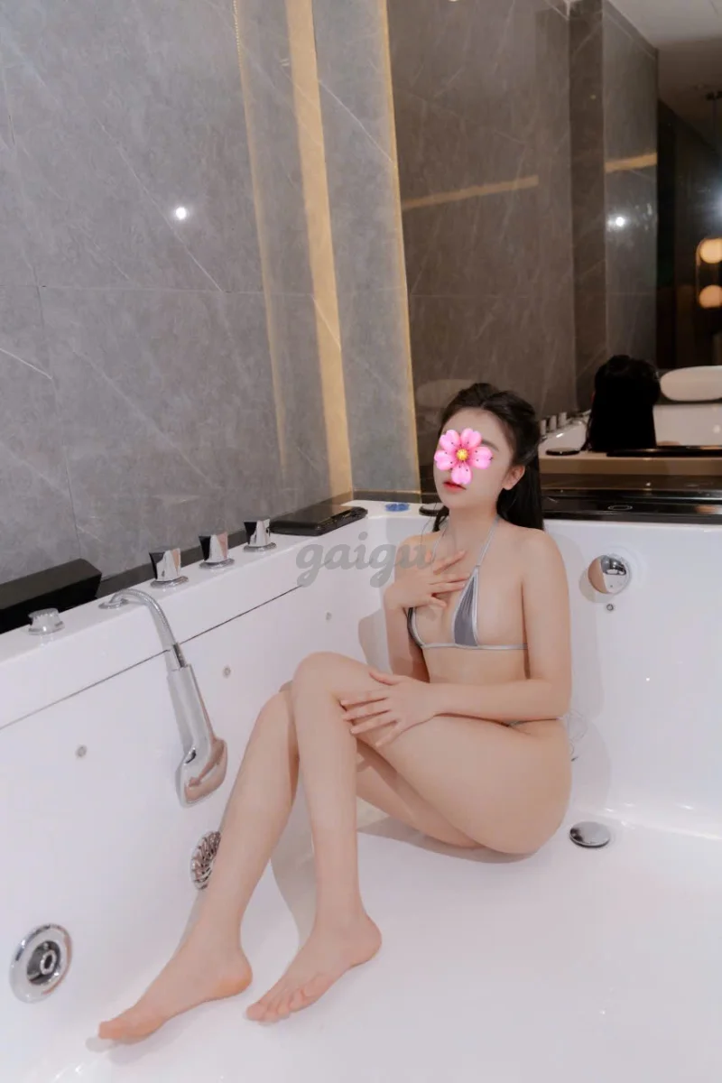 ❤️Thảo Chi❤️2k7 Gái Đẹp Cực Xinh, Và Non,Body Tuyệt Đẹp