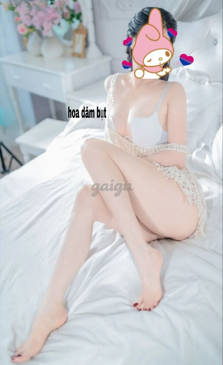KIM NGÂN - Làm Tình tận nóc , cao thủ bú liếm , cia