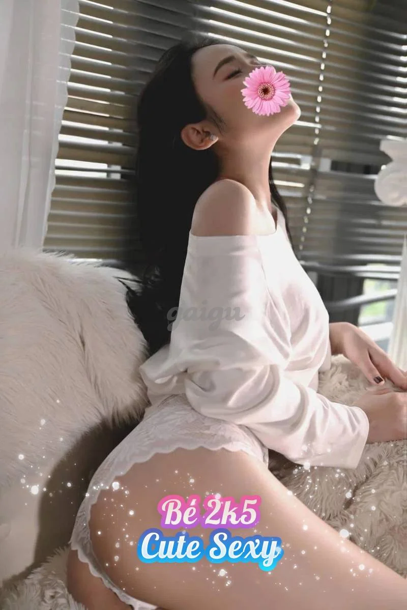 ❤️PÉ MÈO ❤️ Thiếu nữ Sexy - Dáng xinh Ngực đẹp
