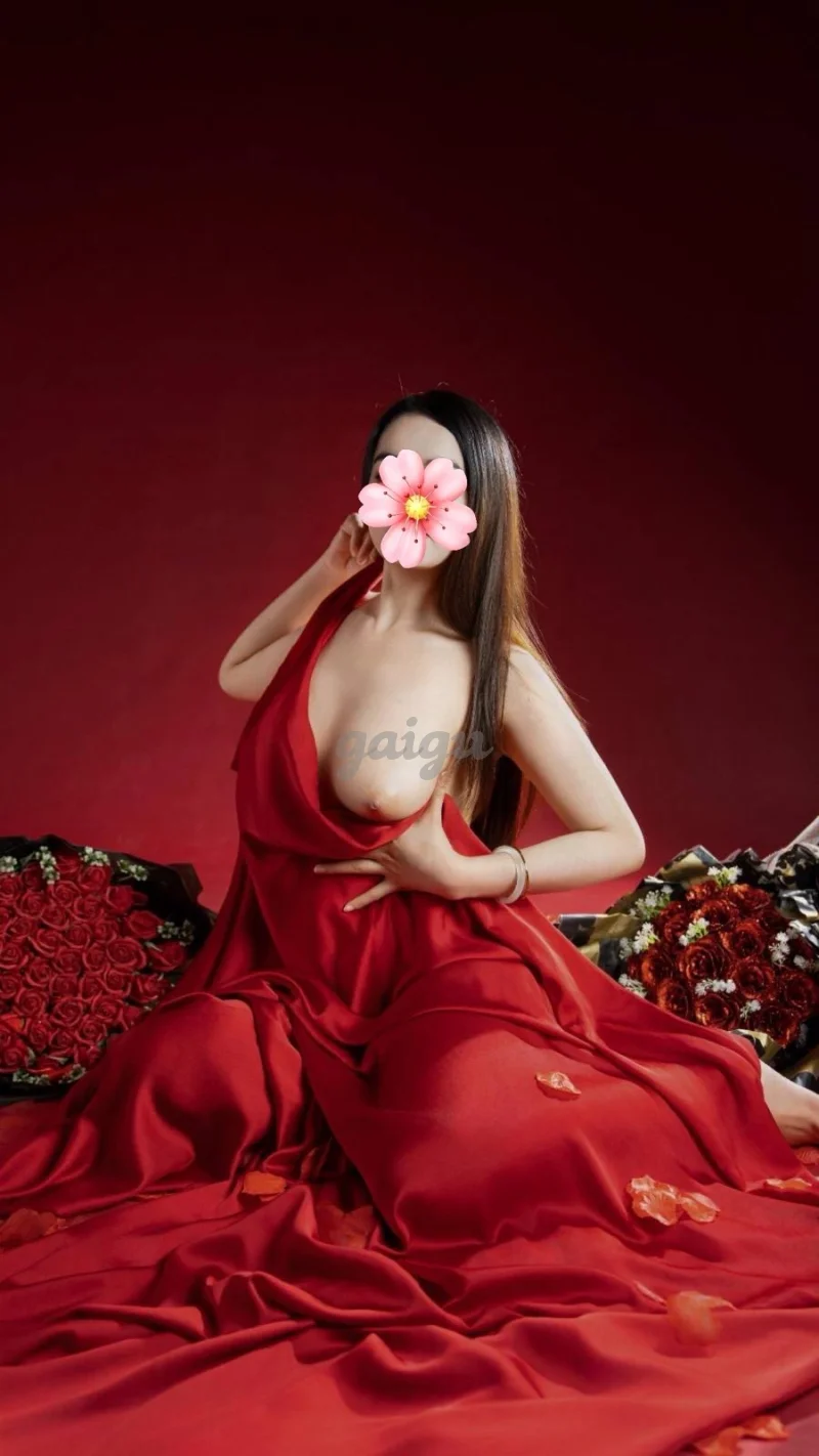 ❤️CHIBI❤️GÁI MỚI LỚN VÀO NGHỀ- 1M70 ĐẸP NHƯ SIÊU MẪU