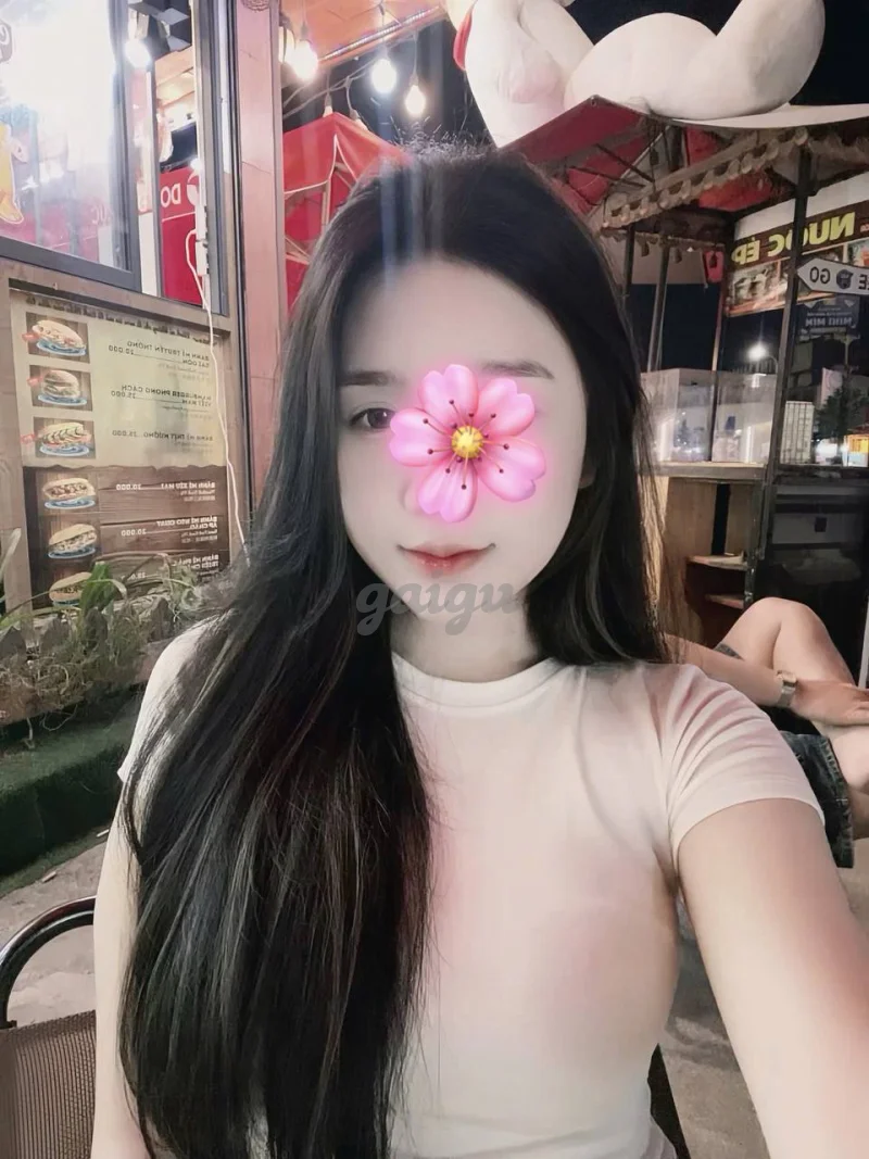 HOT PHƯƠNG NHI 2k4 GIRL LOLI, BODY NON TƠ NGỌT NƯỚC, HÀNG NGUYÊN BẢN ĐẸP MÊ