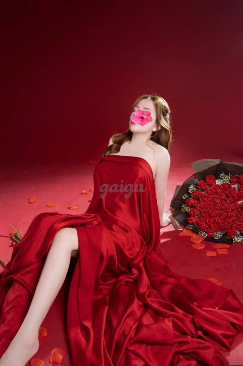 KIM OANH NGỰC TO - BODY MƯỢT - SEXY GỢI TÌNH - QUYẾN RŨ ĐẮM SAY
