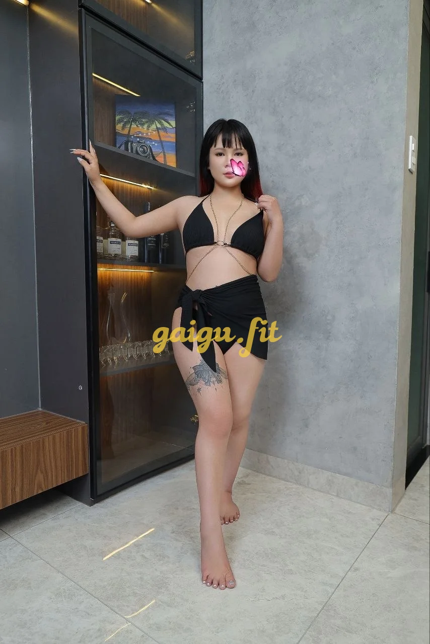 MINH NGỌC- 2K3 HÀNG NON TƠ NHÍ NHẢNH HỒN NHIÊN