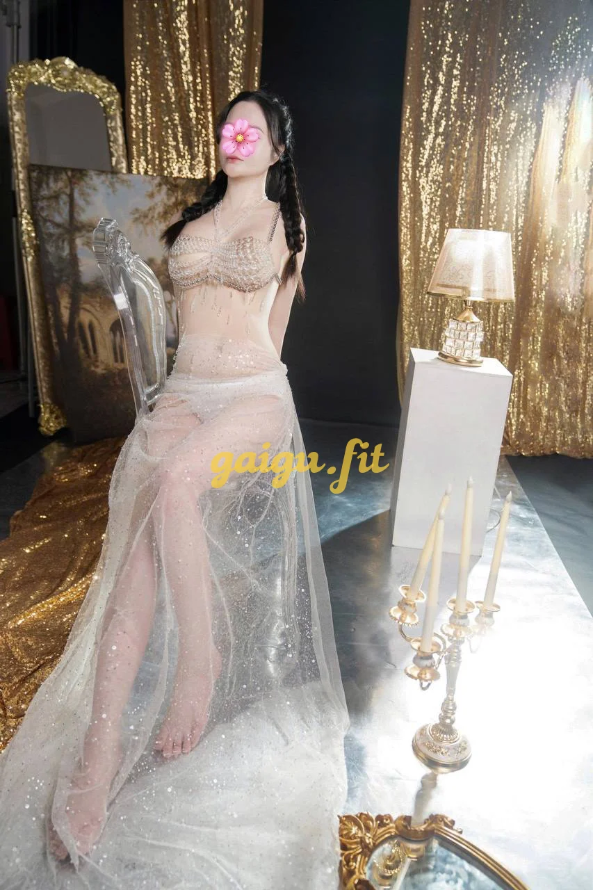 Linh Chi Ngoan Hiền❤️Phục Vụ Chu Đáo❤️Dáng Xinh Mặt Đẹp❤️Thân Hình Đẹp Mê Mẫn