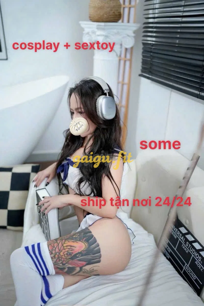 Thuý Quỳnh ngực to