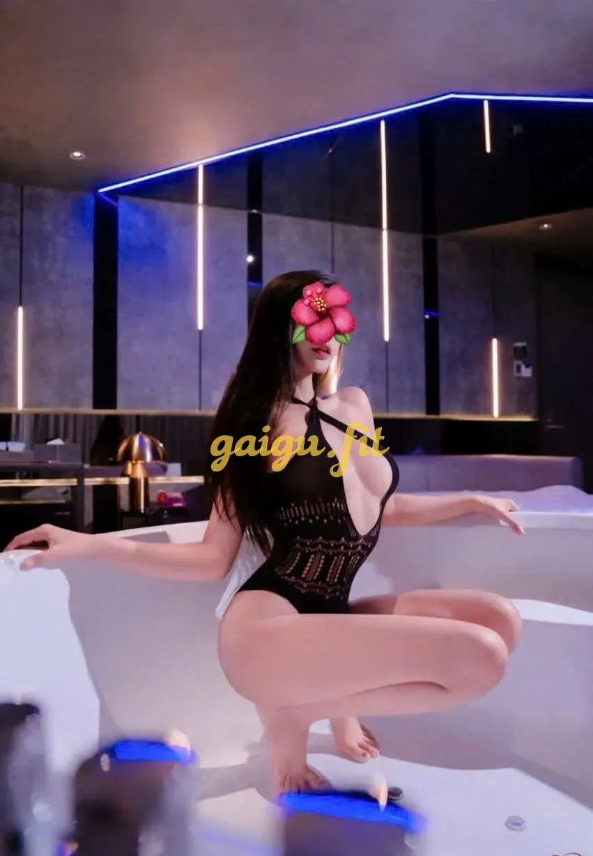 ⭐💯 SI EM 💯⭐ HOT GIRL MIỀN TÂY 1m65 DÁNG MÌNH DÂY - XINH ĐẸP - NGOAN - NGON - SERVICE ĐỈNH CAO