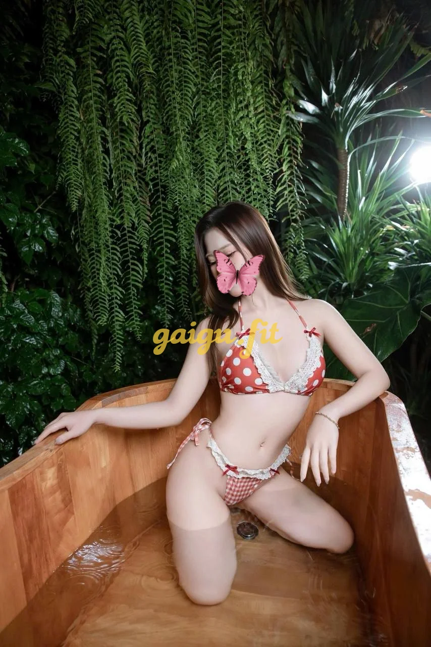 HOT BẢO NGỌC VẺ ĐẸP CỦA TẠO HÓA, XINH ĐẸP, SEXY, ĐẦY QUYẾN RŨ