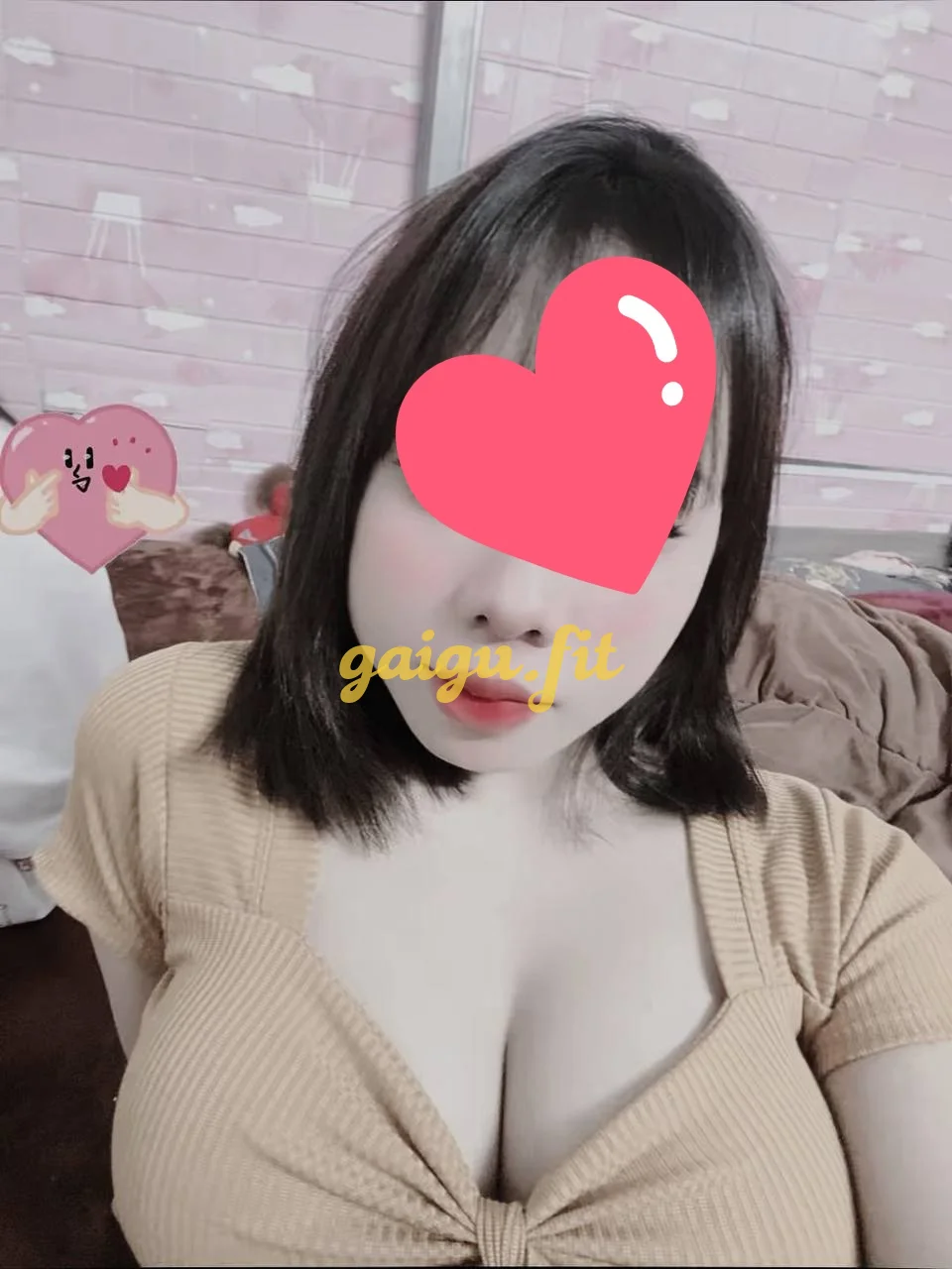 Khánh Linh--GÁI NON 2K7!!!