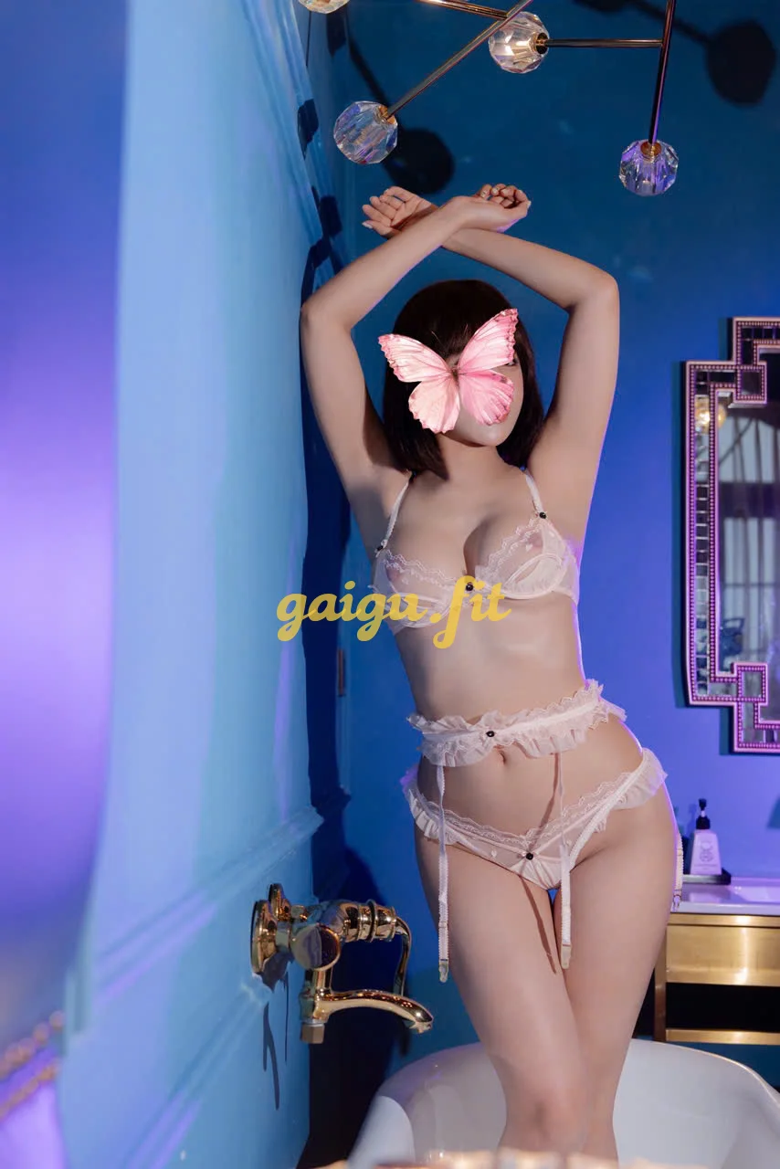 💗GÁI XINH NA NA _ KHUÔN MẶT LAI TÂY_ĐẸP TỰA THIÊN THẦN_ CHIỀU CAO ẤN TƯỢNG 1M7
