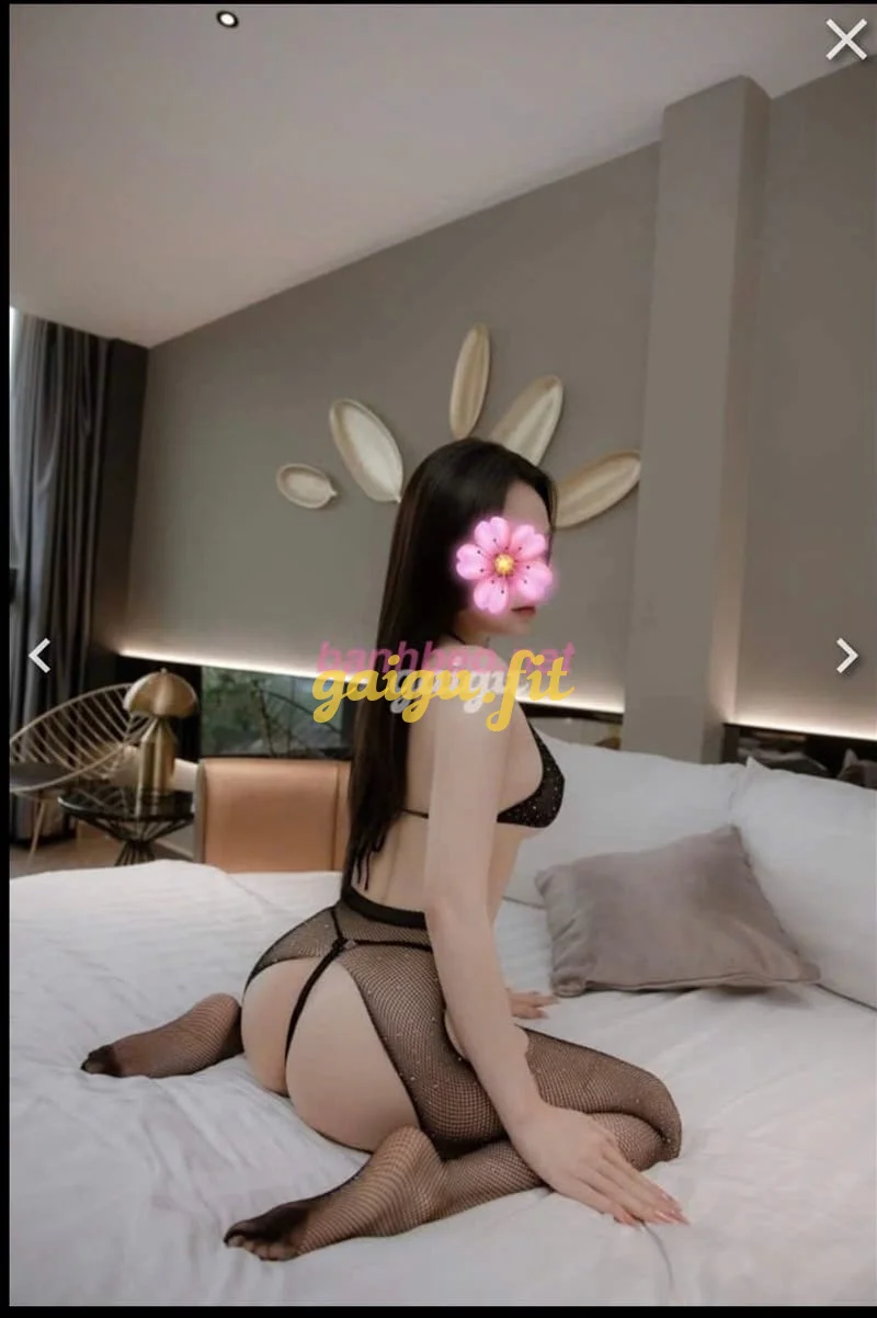 Gái Dâm Lan Hương Vú Căng Mông Mẩy Thỏa Mãn Tình Dục Cho ae