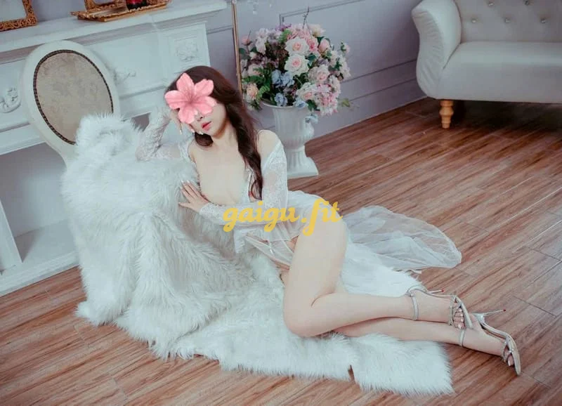_Kiều Vy 2k3✅ Mông To Cong , Bím Khít , Nước Thơm