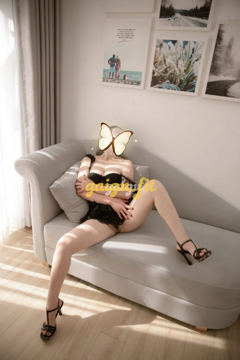 Anh Thư. Bé 2003 vừa mất trinh.