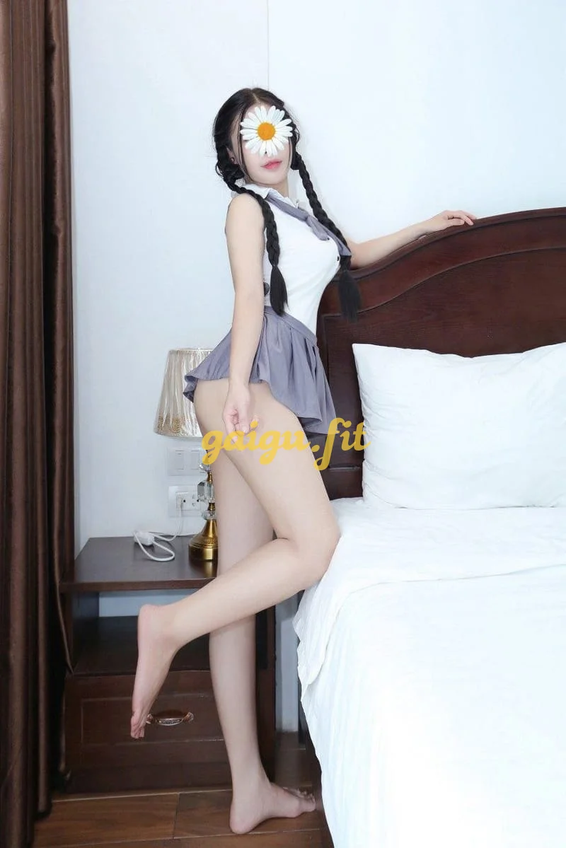 Hồng Hoa Vẻ Đẹp Quyến Rũ, Body Nóng Bỏng.Nhẹ Nhàng Tình Cảm.