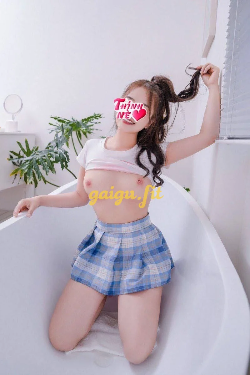 Hương Thảo Làm Tình Tuyệt Vời