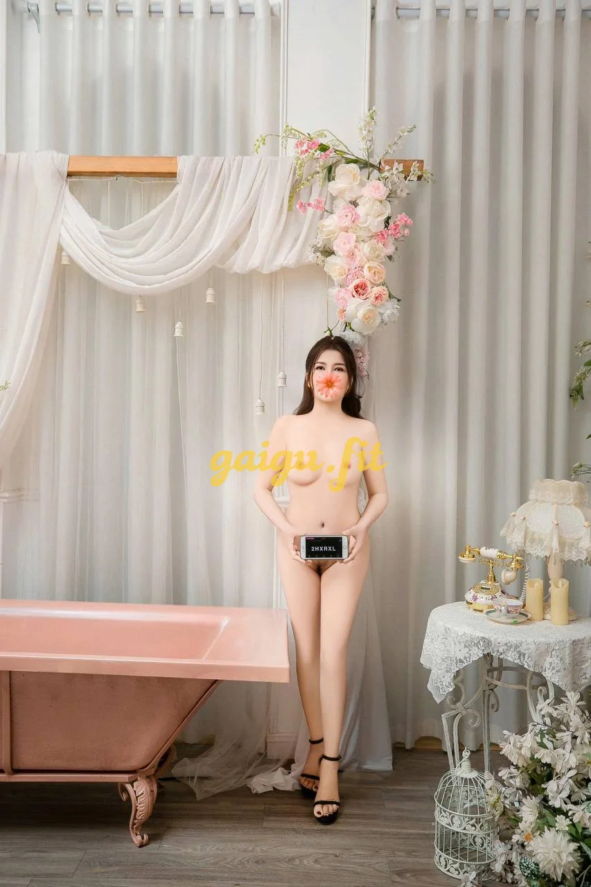 ♥️ Ngọc Anh ♥️ Nhỏ Nhắn Dễ Thương,Em Hàng Hệ Tình Cảm Chiều Khách