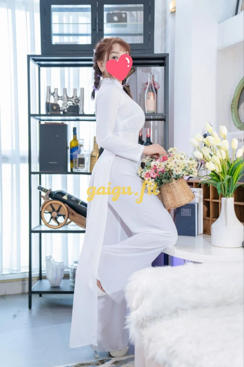 Thúy Hà_cô giáo thảo diệu dàng hiền thục nhẹ nhàng mà phê tới nóc