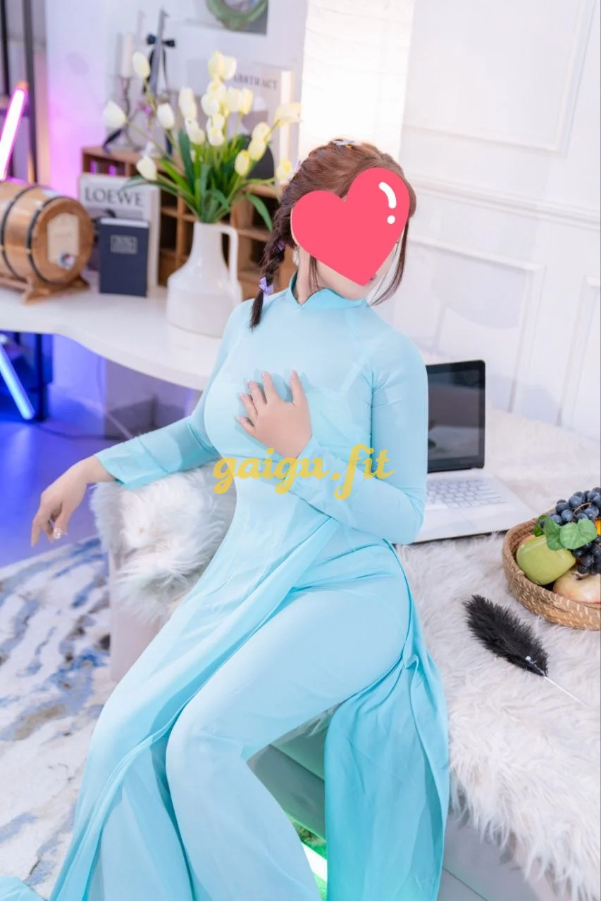 Thúy Hà_cô giáo thảo diệu dàng hiền thục nhẹ nhàng mà phê tới nóc
