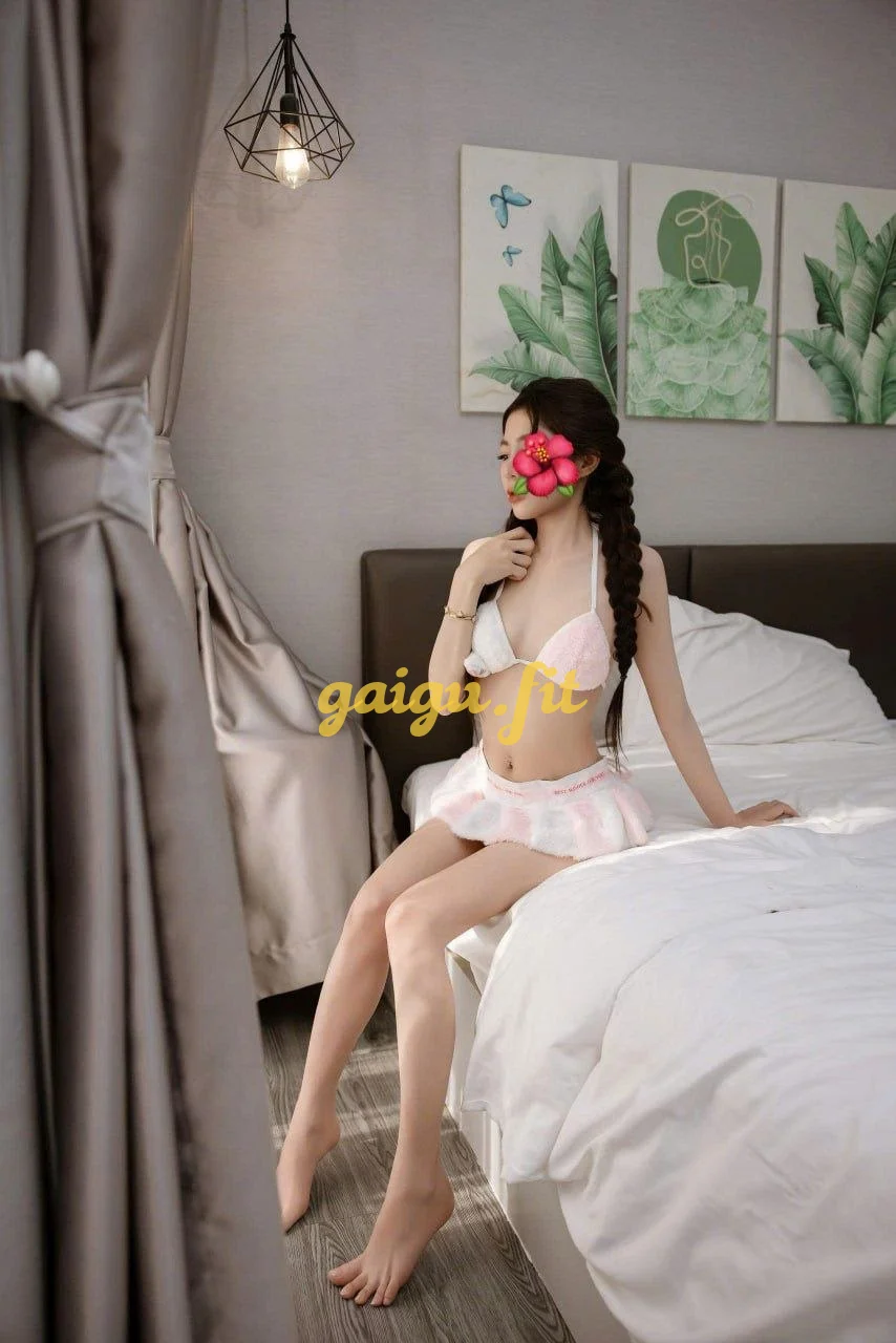 🌸Cẩm Tú🌸Em Gái Miền Tây Xinh Ngoan Tuổi 2004