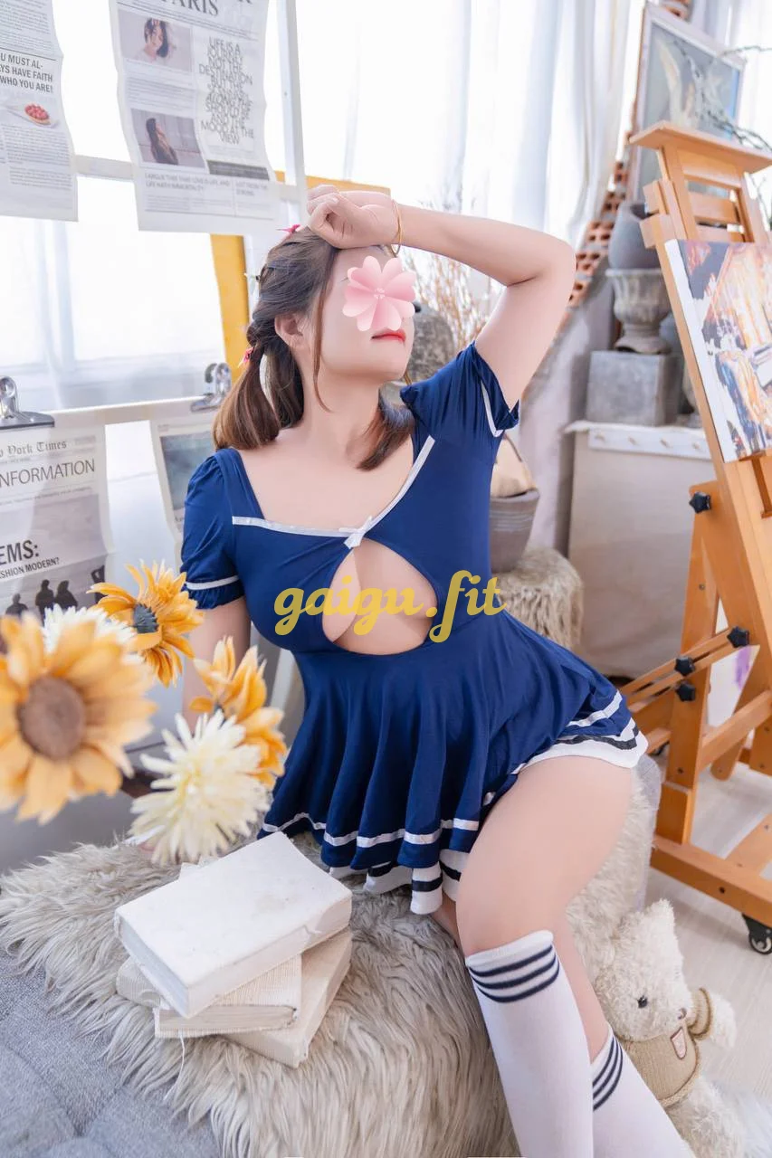 Huyền Thương - Tê Tái Cùng Em Gái Xinh Tươi Ướt Át