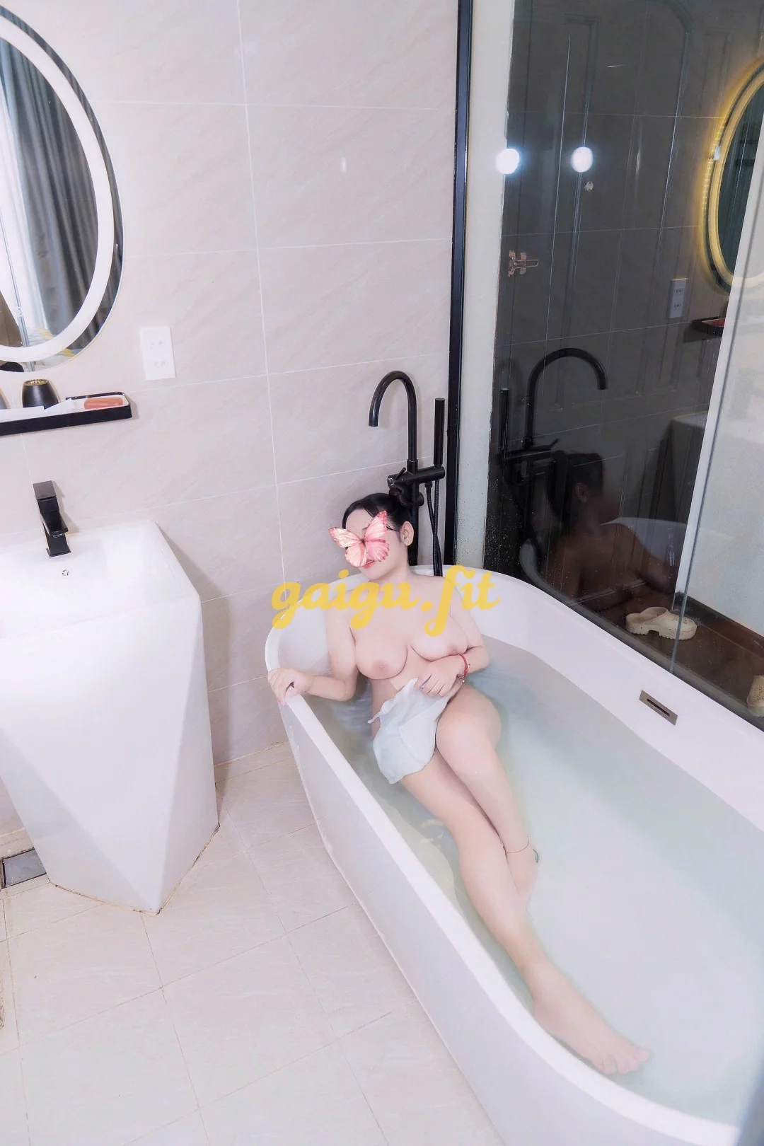 💗GÁI NON MIỀN TÂY TRANG BỐNG 2k7 DÁNG CHUPPI_ VÚ SIÊU KHỦNG , MÔNG TO , BÓP RẤT PHÊ