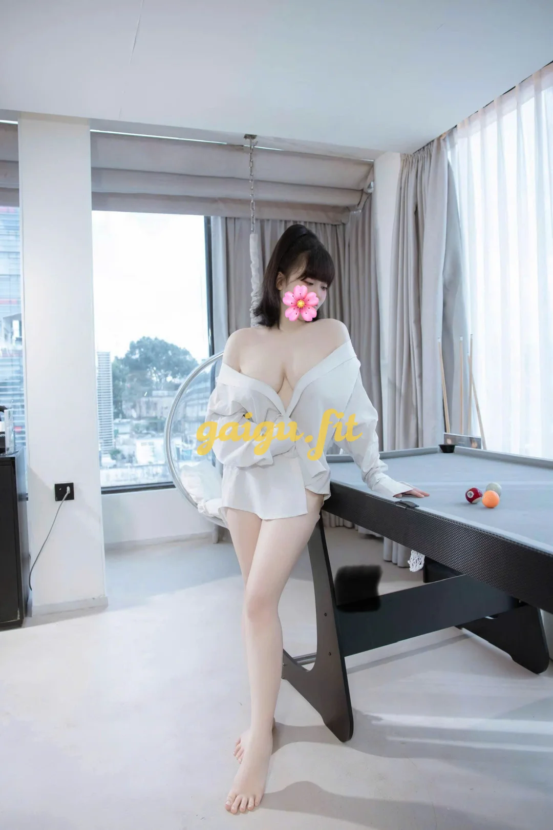 MIA LÊ - BABY XINH XẮN CHIỀU KHÁCH NHƯ BẠN TRAI THẬT LUÔN
