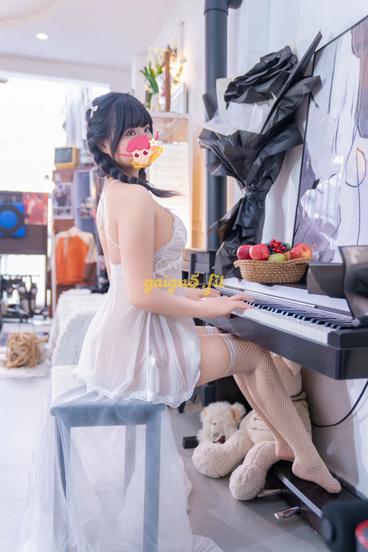 BÉ LINH CHI 2k5 168cm XINH XẮN, NGỰC ĐẸP, DÁNG CHUẨN DỊU DÀNG