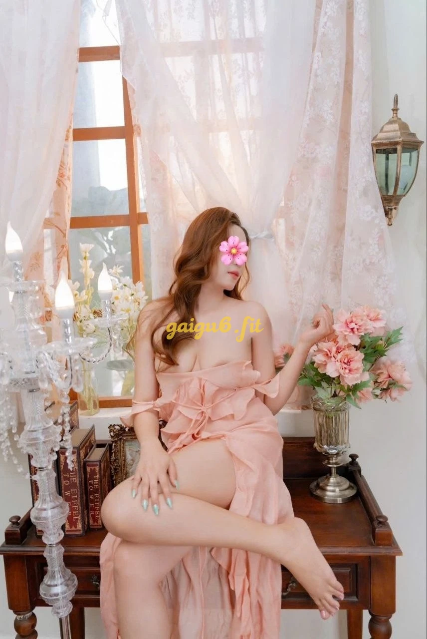 Yến Vy - Em Gái Siêu Dâm, BJ Đỉnh Cao, Phê Tới Nóc