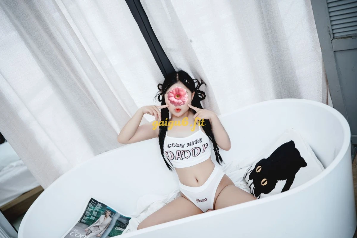 HOT TEEN BÉ MY 2K6 CUTE TRẺ XINH LOLITA VÚ TO SEXY HÀNG MỚI VỪA VÀO NGHÊ