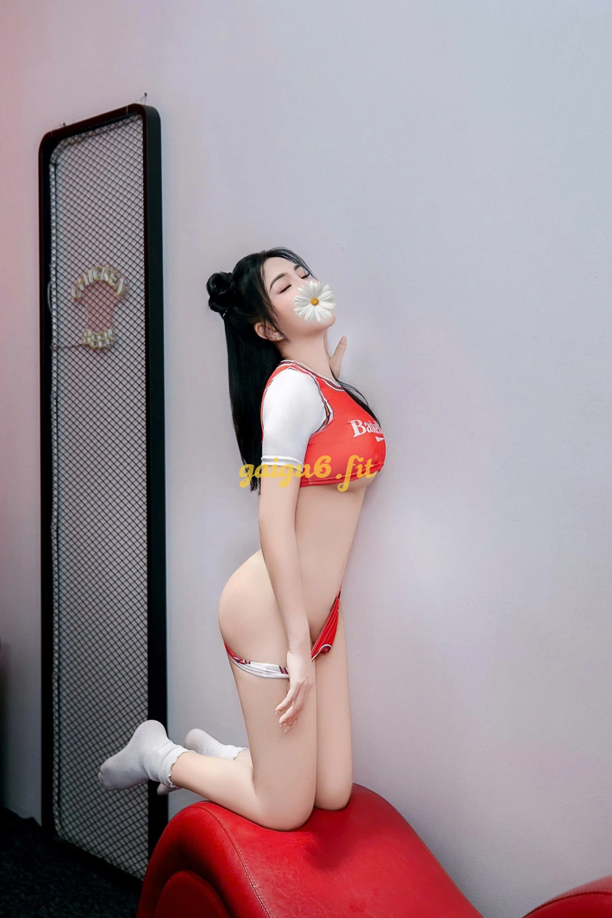 TIỂU MY⭐XINH DÂM PHỤC VỤ NHIỆT TÌNH