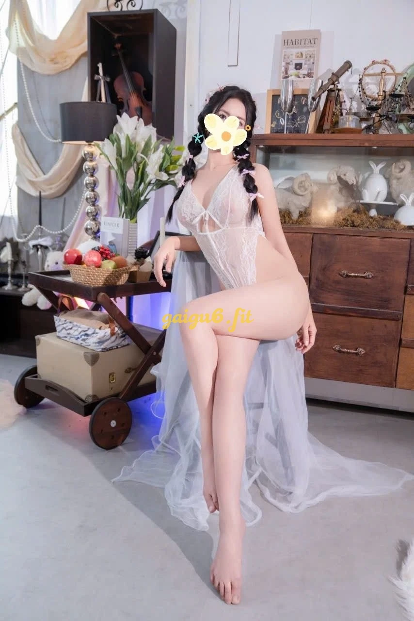 Na Na- em hàng ngoan xinh tươi, nhẹ nhàng,hợp tác!!!