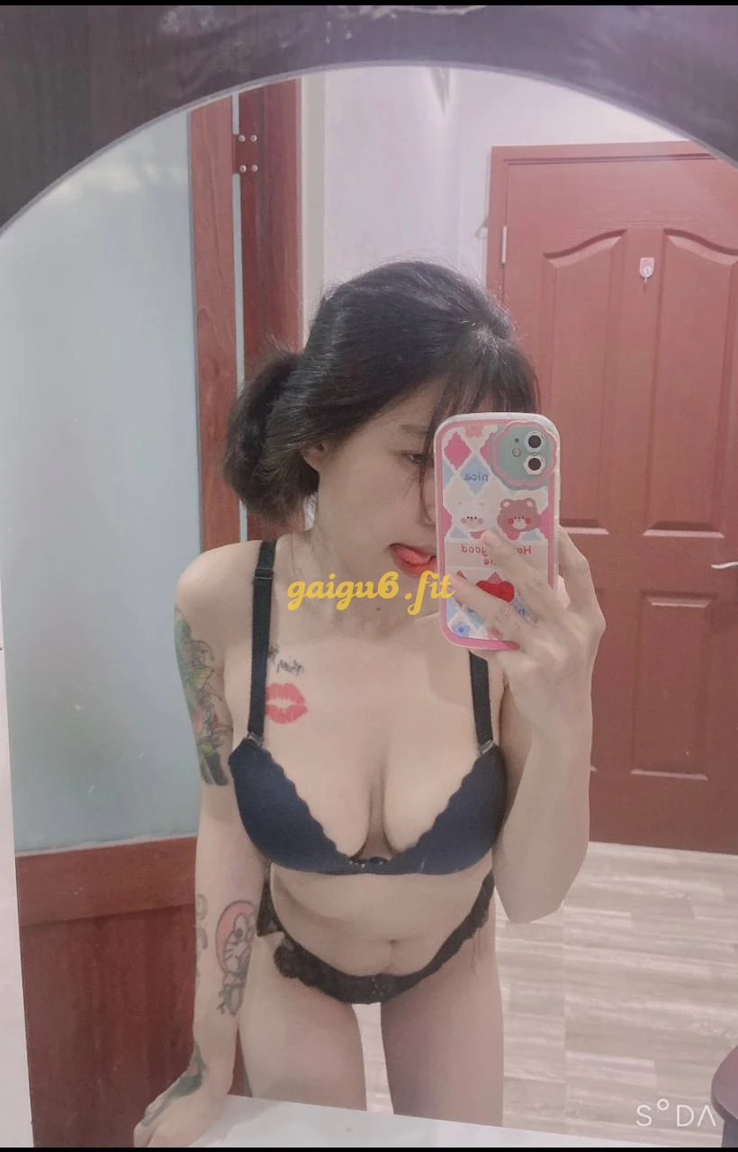 LINH EM 2K - MÌNH DÂY EO THON- VUI VẺ