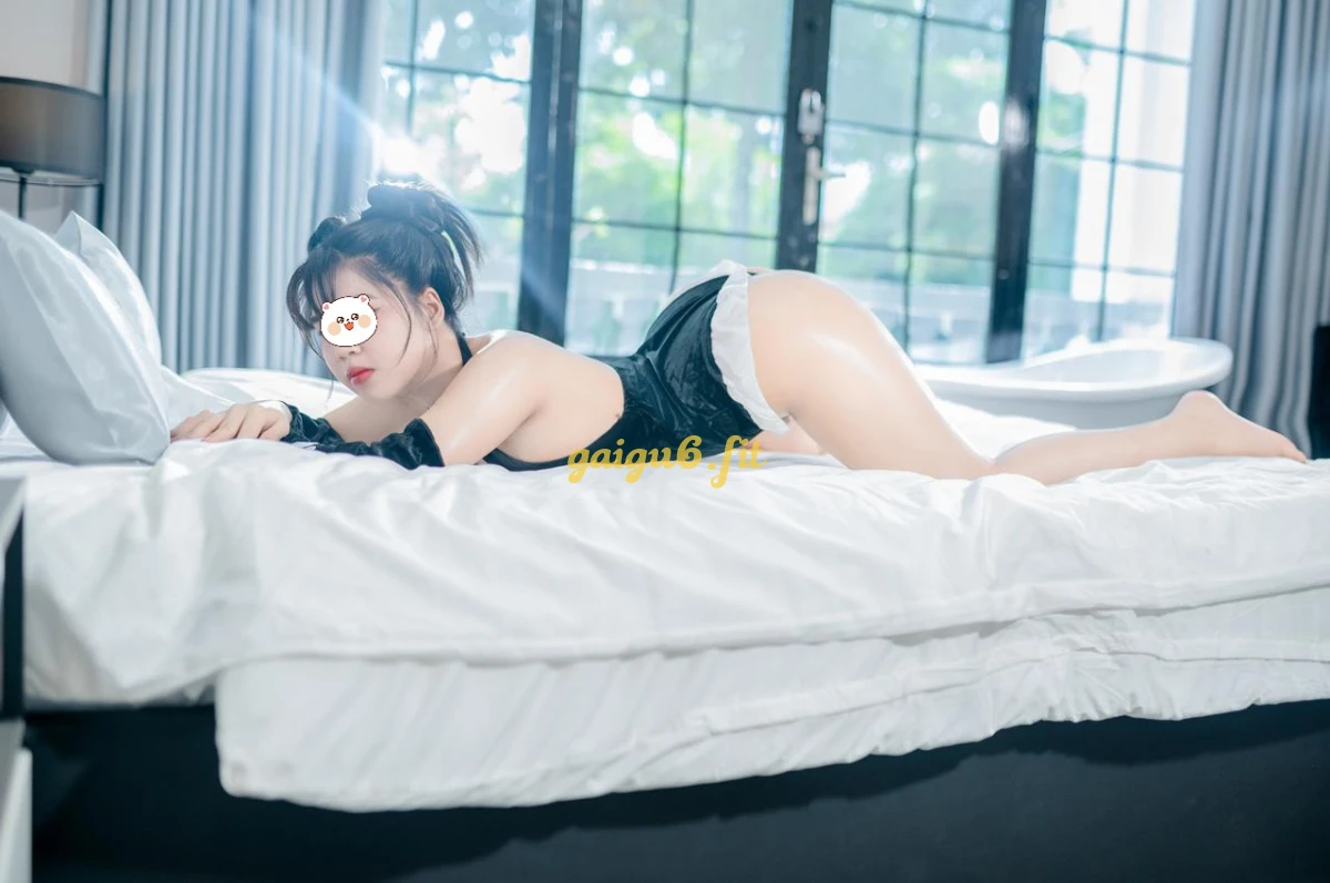 Hàng Mới ❤️ Bé Ty Xinh Xắn Dễ Thương ❤️ Ngoan,Rất Cưng Chiều Khách