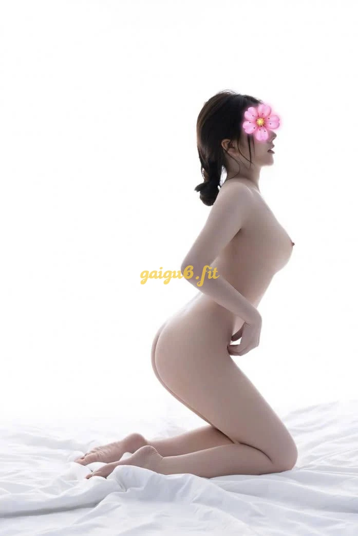 ❤️ MINH CHÂU ❤️ Em xinh sexy khiêu gợi đa tình - Body tuyệt vời