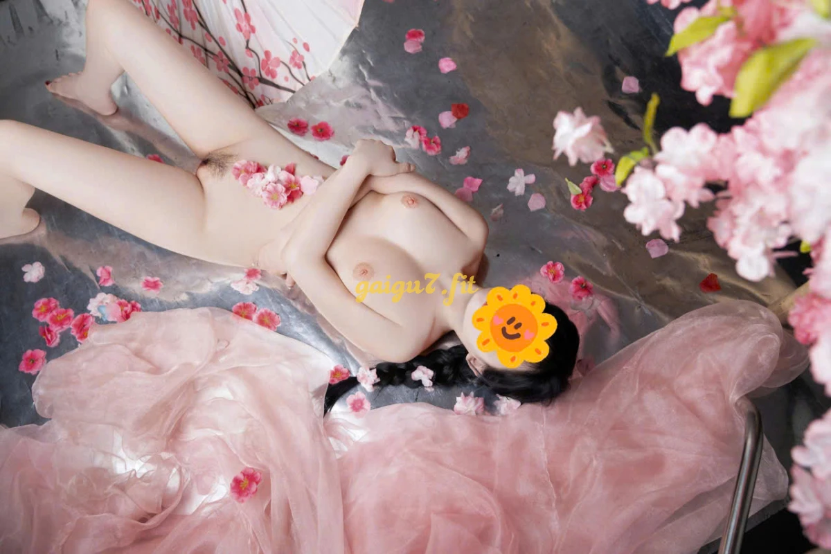 Bảo Ngọc - Xinh Dâm - Yêu Kiều - Chiều Khách Như Người Yêu