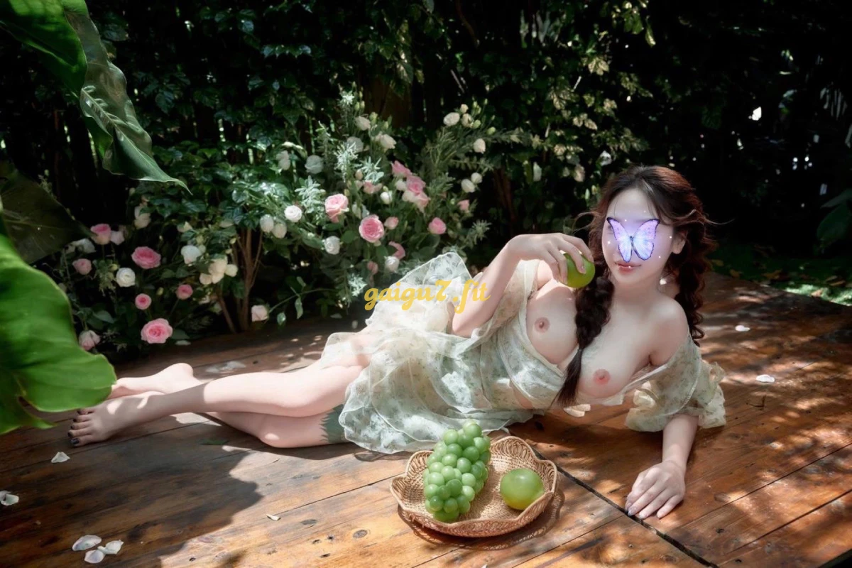 ❤️PHƯƠNG TRINH❤️ Khuôn mặt xinh đẹp, body dẹp, vú mông căng đét