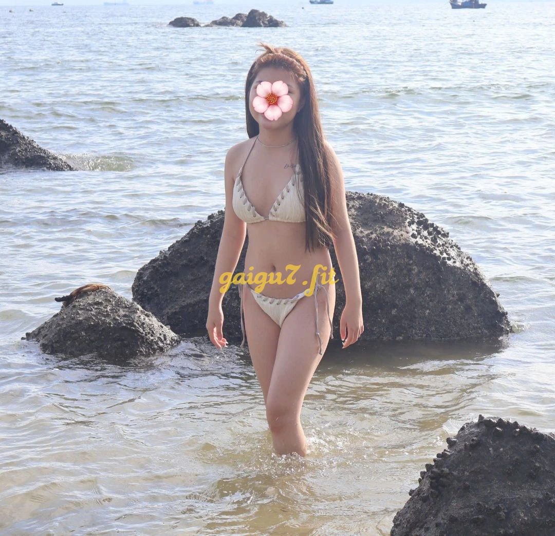 💥HOT💥 Ly Ly -Em Gái Ngon,Ngoan,Xinh,Dâm,phục vụ như ý