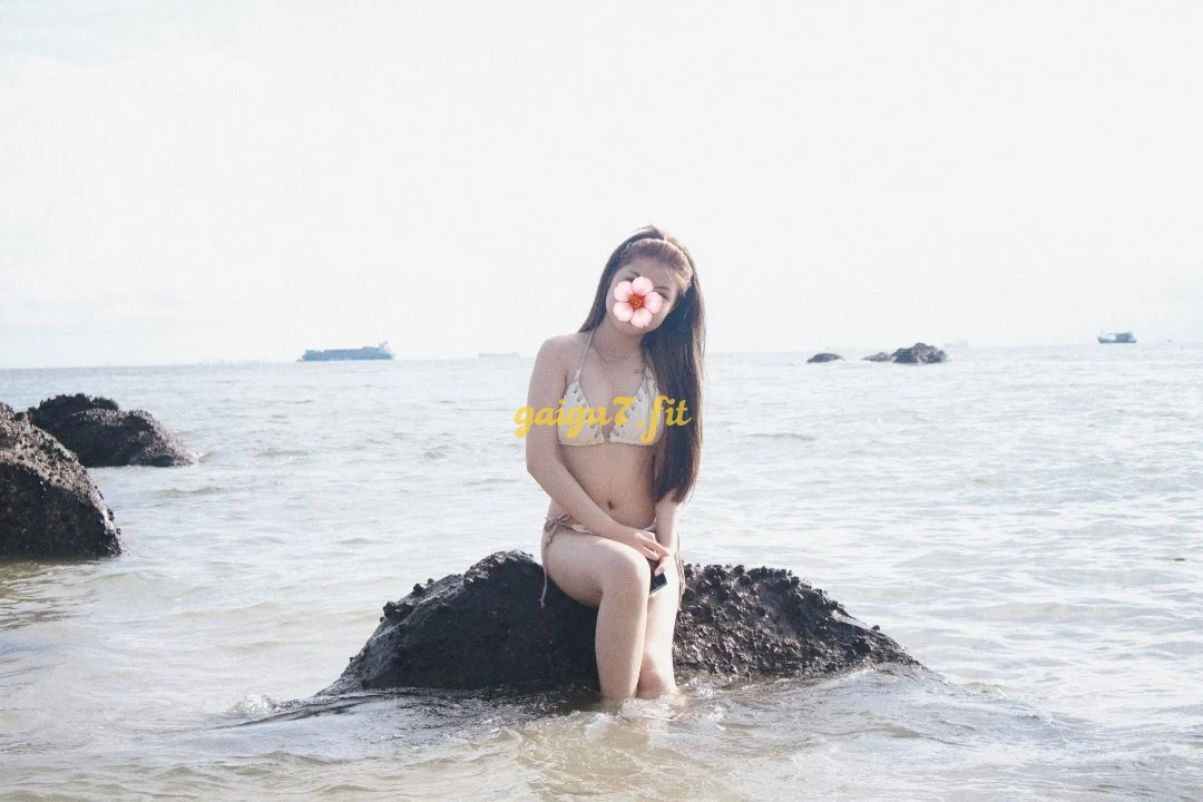 💥HOT💥 Ly Ly -Em Gái Ngon,Ngoan,Xinh,Dâm,phục vụ như ý