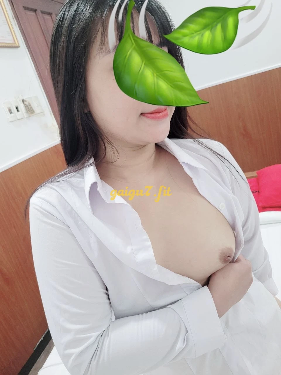 Mỹ Tiên 2k4 non tơ múp múp hình dt chân thật 100%