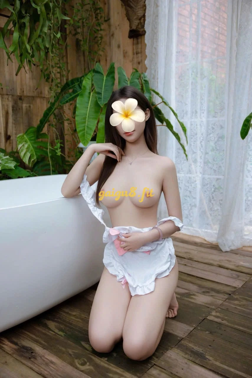 Hàng Mới Toanh 2k8 🔥 Siêu Phẩm Gái Non Tơ 🔥 Thơm Ngon Mọng Nước 🔥 Hân Hạnh Phục Vụ AE