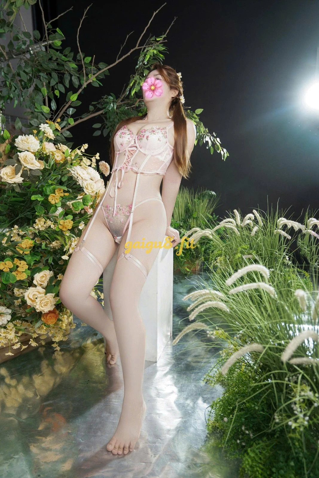 Quỳnh Thư -  Vú To, Mông Bự, Làm Tình Cực Dâm