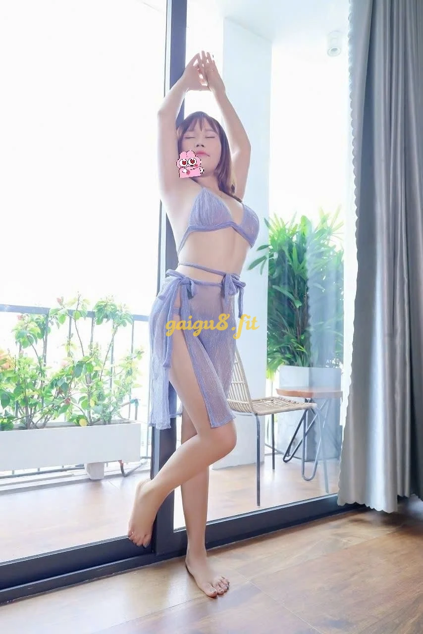 An Linh - Dễ Thương Boydy Gợi Cảm Sexy Chiều Khách