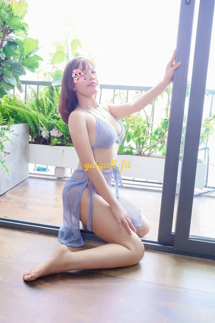 An Linh - Dễ Thương Boydy Gợi Cảm Sexy Chiều Khách