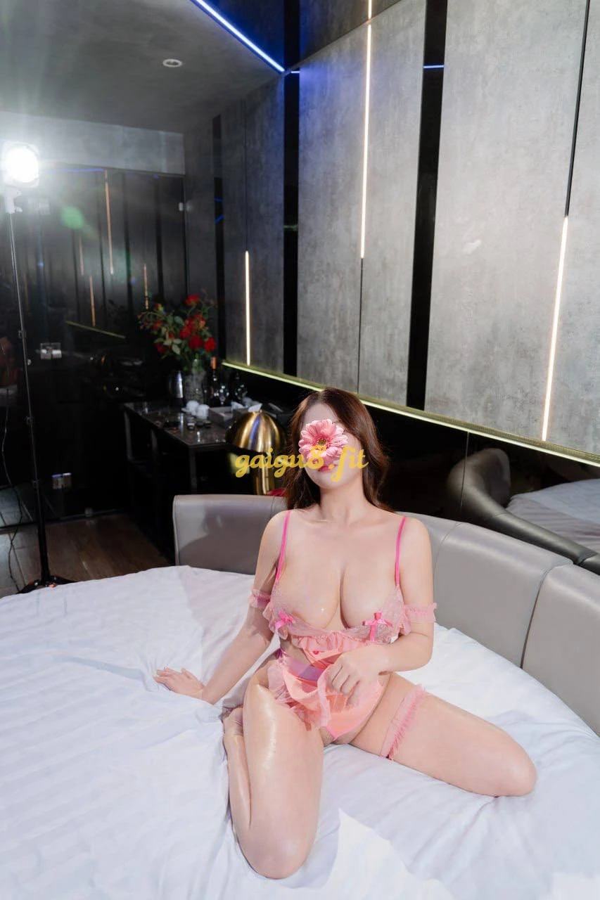 [💯V.I.P] 💥Linh Miu💥 Cực Phẩm Tình Dục 💦 Ngực To  - Bím Múp