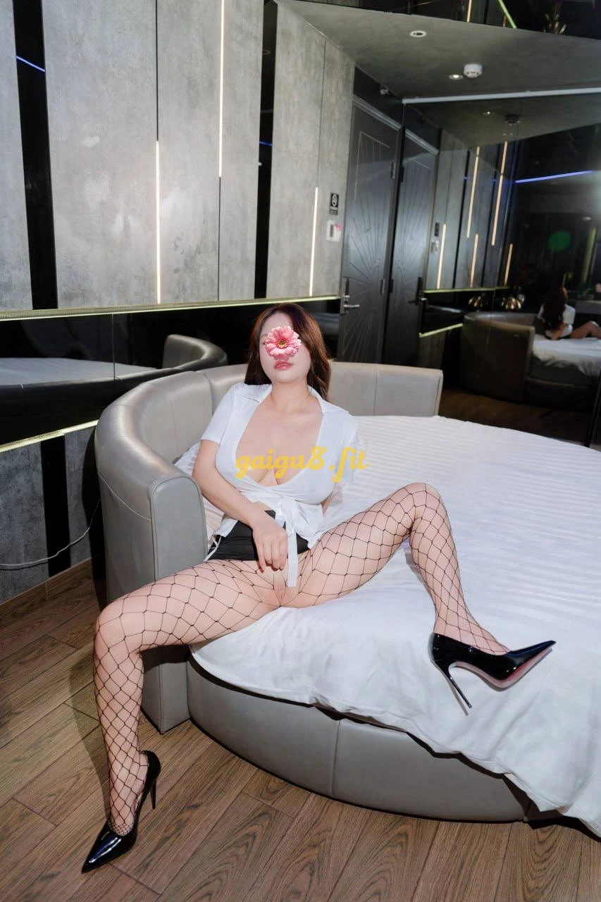 [💯V.I.P] 💥Linh Miu💥 Cực Phẩm Tình Dục 💦 Ngực To  - Bím Múp